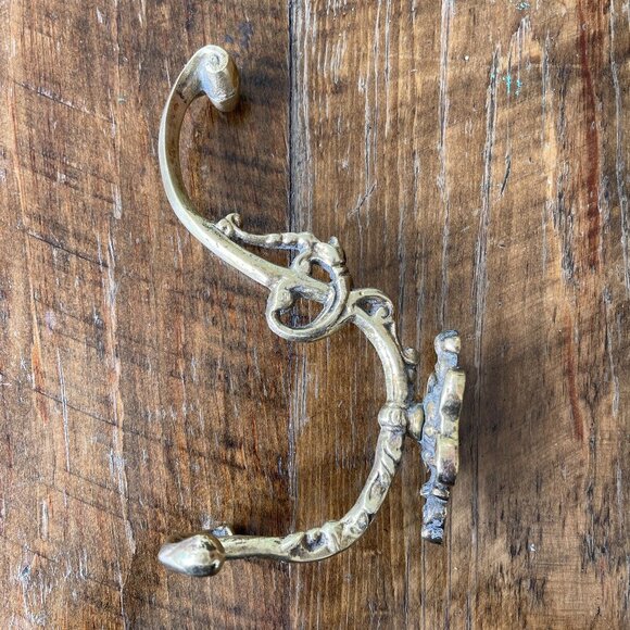 French Baroque Double Wall Hook - Picture 6 of 15